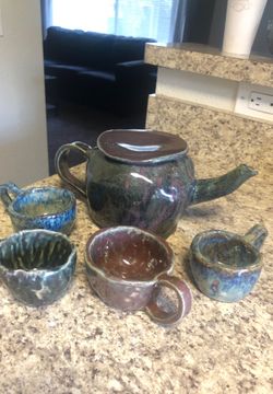 Ceramic tea set