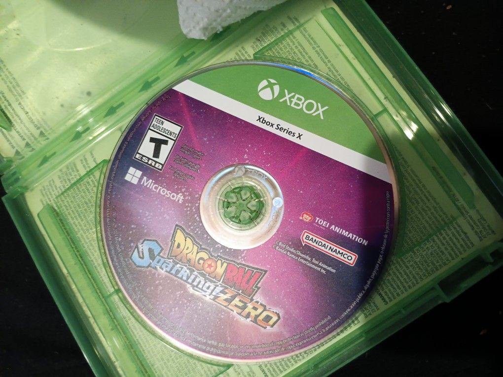 Selling Dragon Ball Z sparking zero