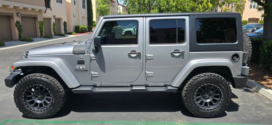 2018 Jeep Wrangler JK Unlimited Sahara