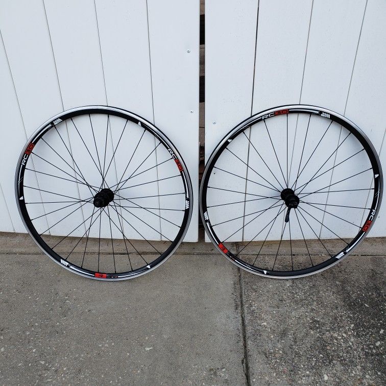 Alexrims RC30 ETRTO 622x14c Bicycle Wheels for Sale in Washington