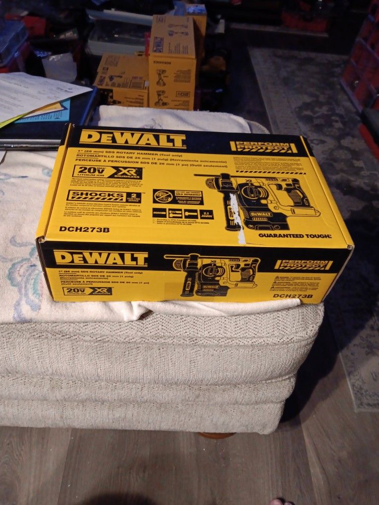 Dewalt 1"sds Rotary Hammer