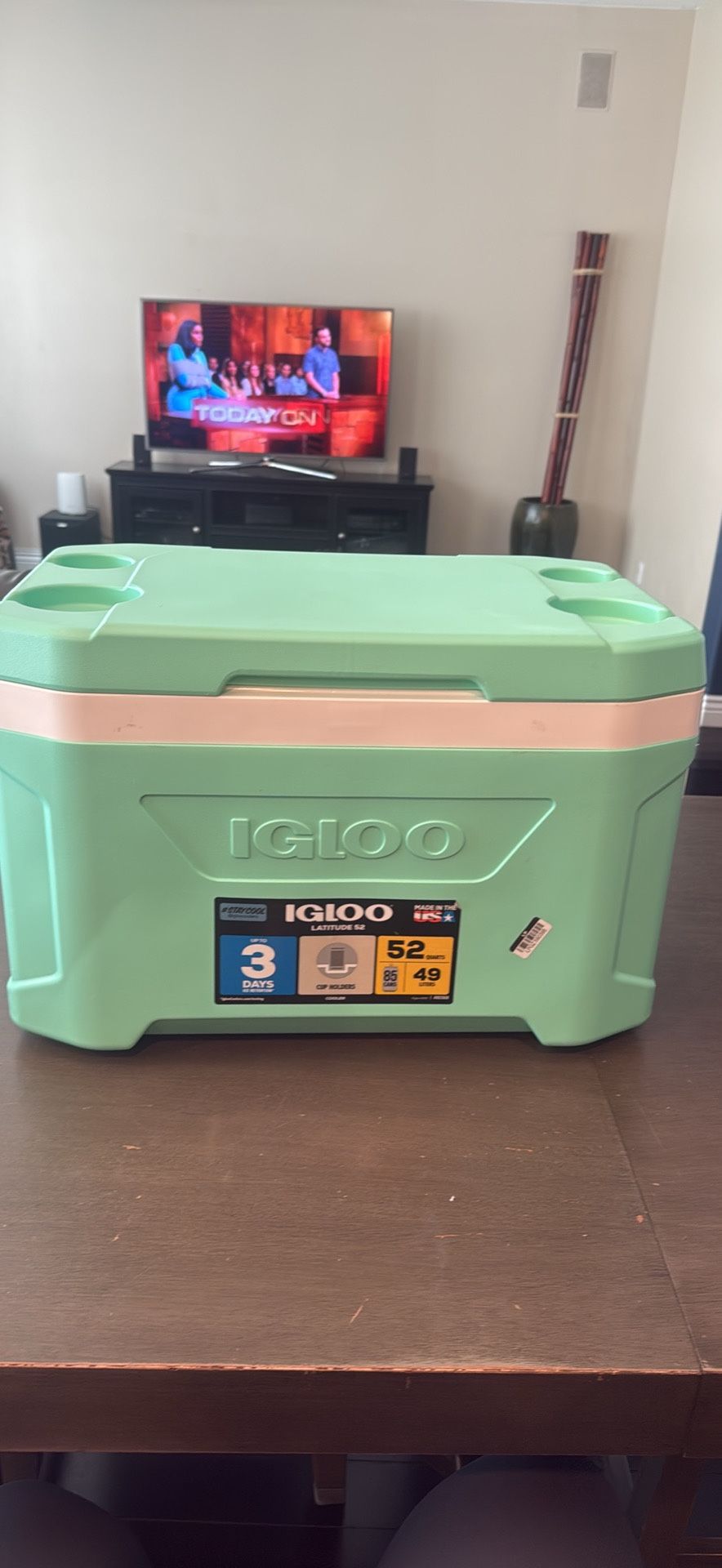 Cooler New But A Few Scratches As Shown