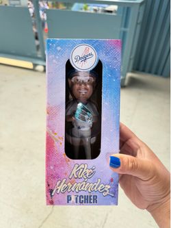 Kike Bobble head