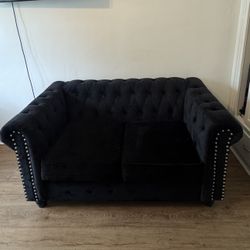 Black Velvet Couch 