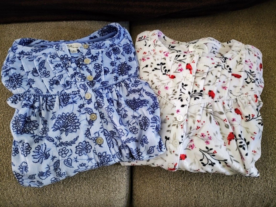 NEW NIGHTGOWNS
