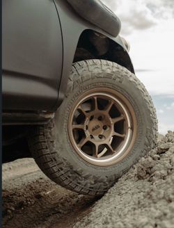 SSW Offroad Wheels Available Perfect for Tacoma,Chevy,GMC and More!!