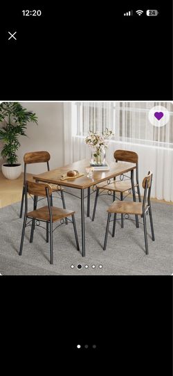 Dining Table and 4 Chairs Set