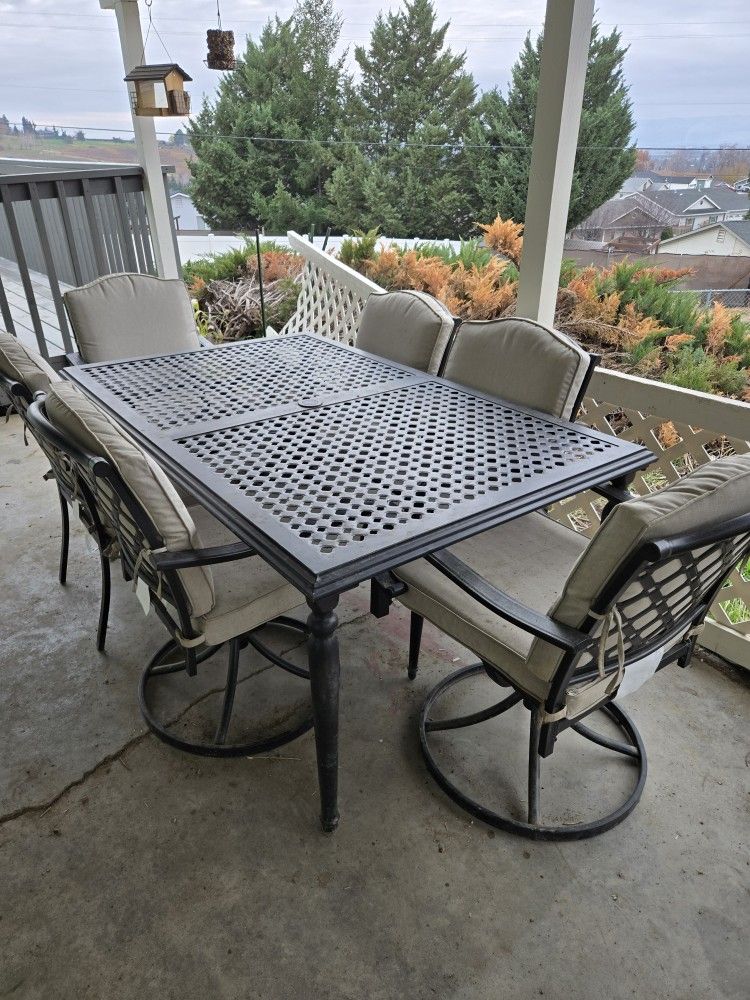 Patio Set