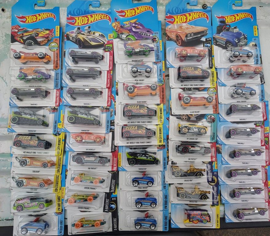 Hot Wheels Treasure Hunts Collection