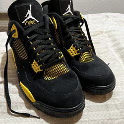 Air Jordan 4 (Thunder) - Men’s 12