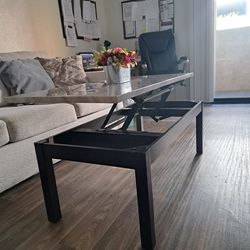 Coffee table set