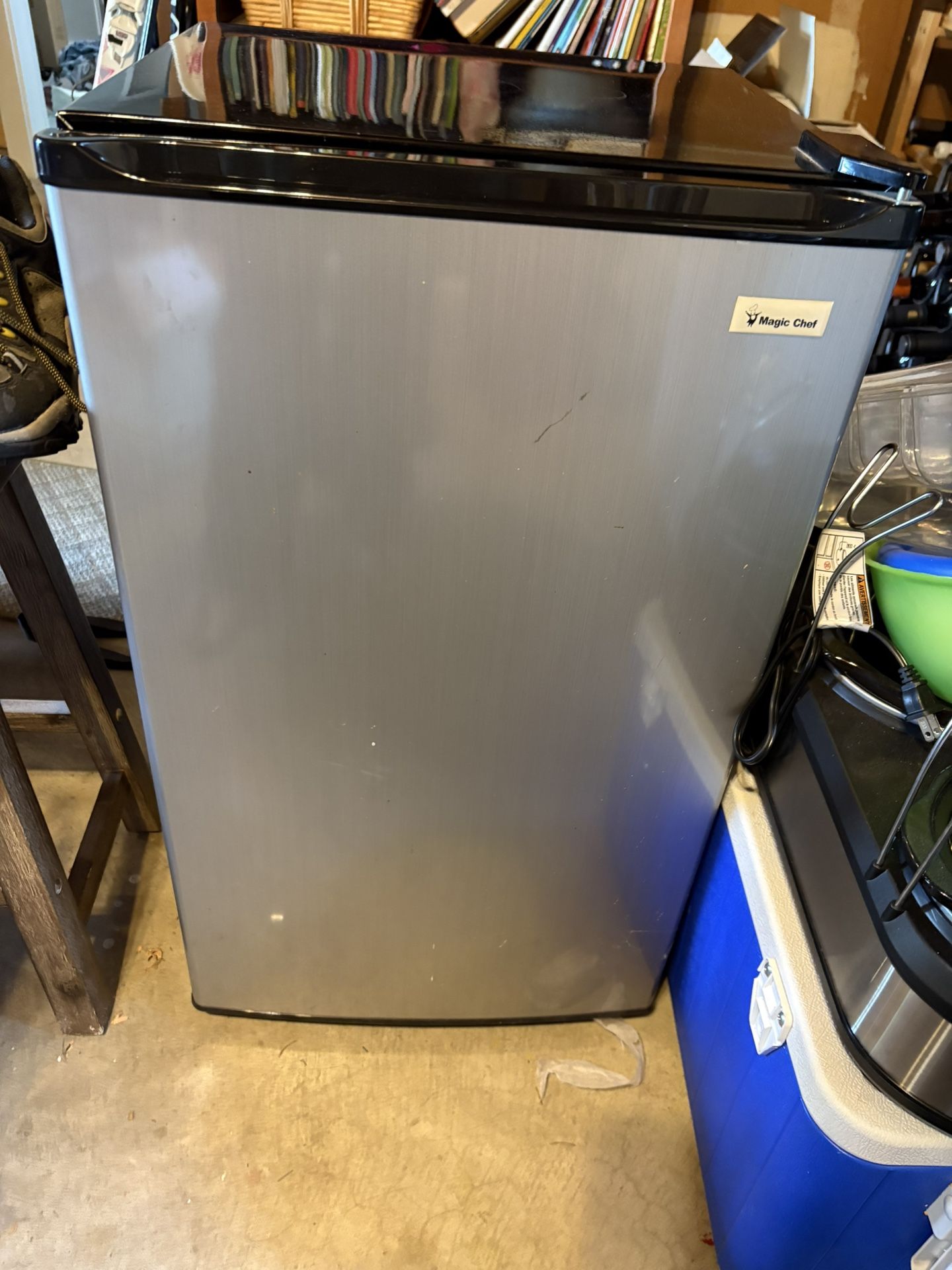 Magic chef Mini Fridge