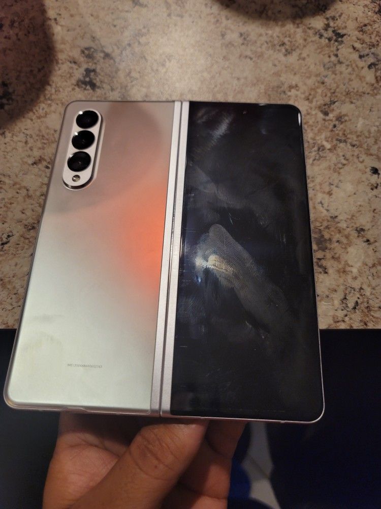 Cell Phone Zfold 3