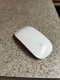 Apple Mouse (like new)