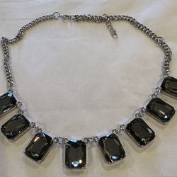 Elegant Stone Silver Necklace 