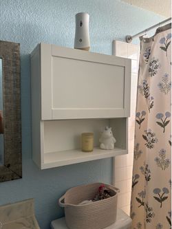 Medicine cabinet sturdy