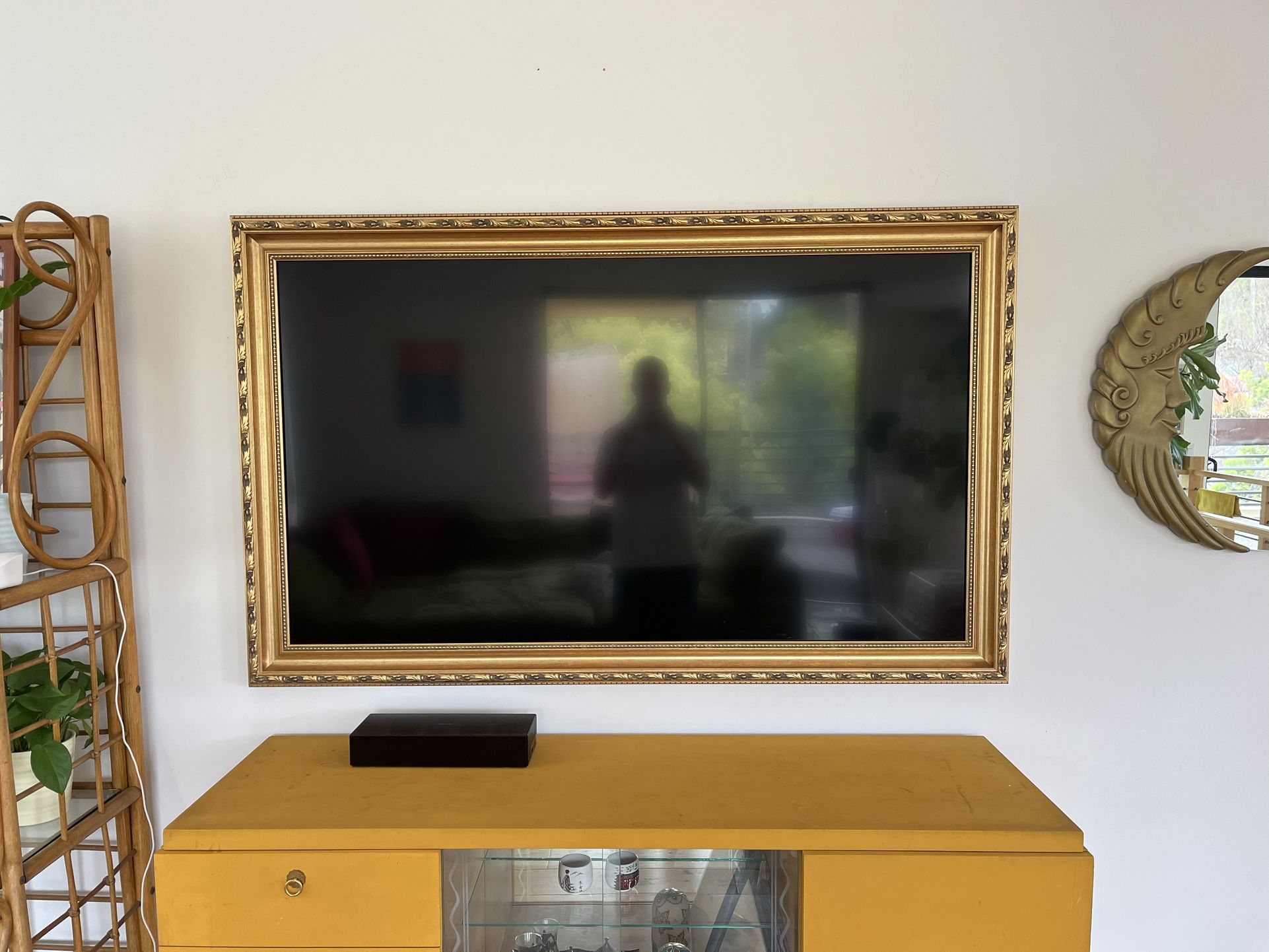 65” Samsung Frame TV w/ Ornate Gold Frame