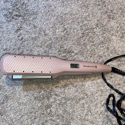 Remington Flat Iron Wet2Style 1 3/4”