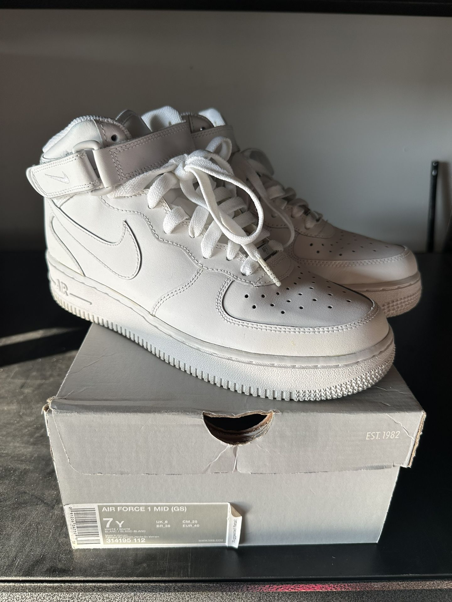 2014 Release Air Force Ones mid Top All White 