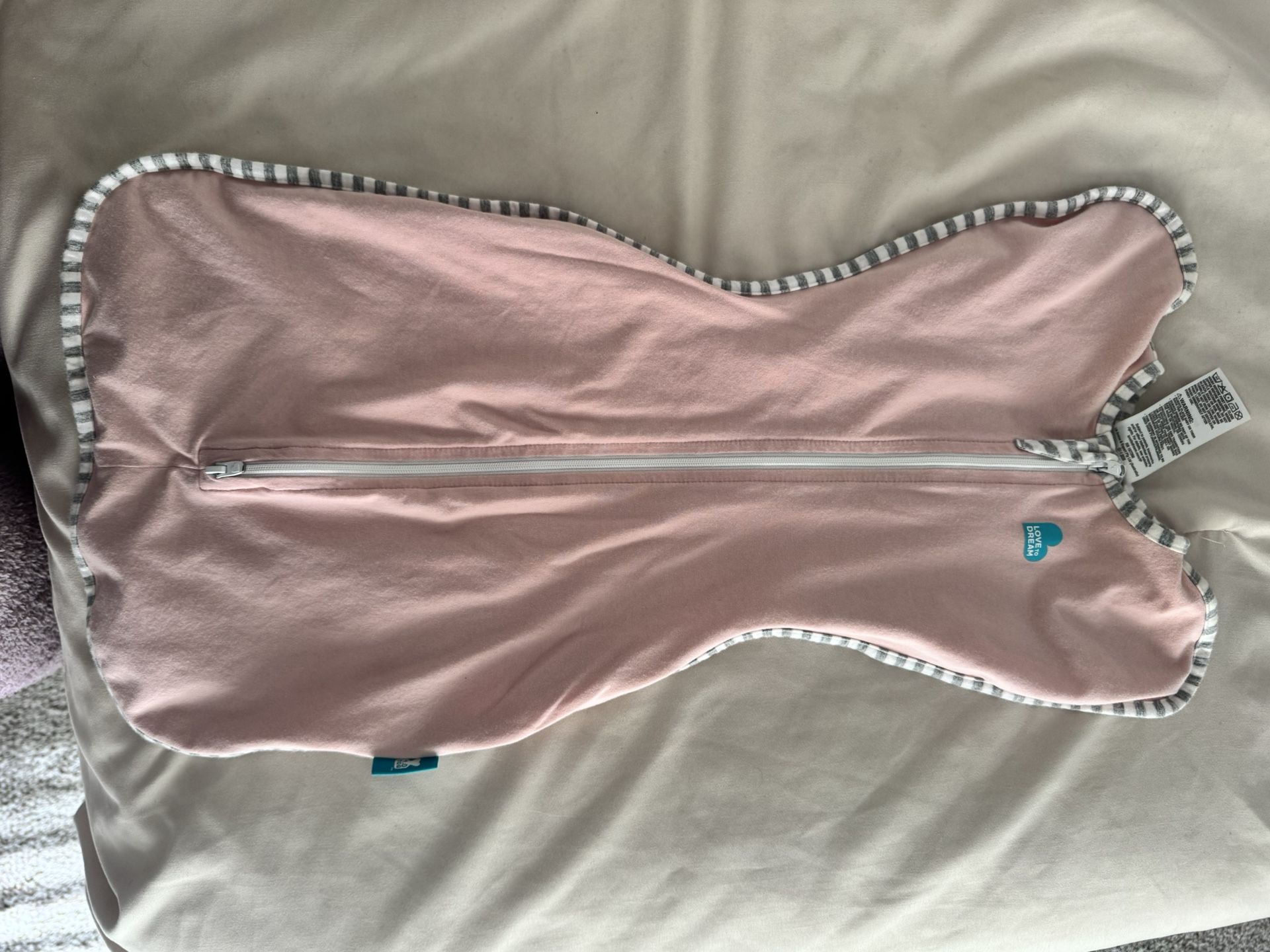 Small Love To Dream Swaddle