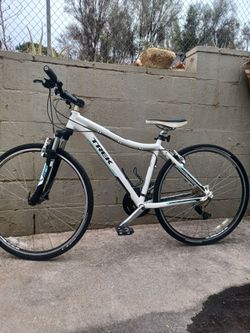 TREK size 700 speed 18 frame 18