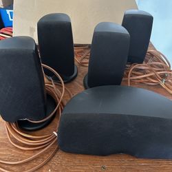 set of 5 klipsch speakers with heavy wire