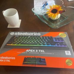 Gaming Keyboard The Best!! Color Changing Like New