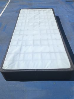 Twin size box spring
