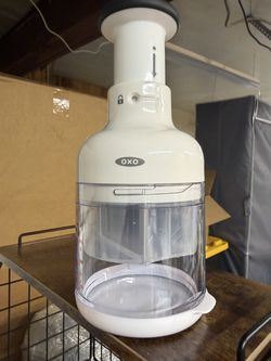 OXO Good Grips Vegetable Chopper