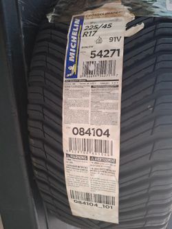 *TIRE NEW* MICHELIN CROSS CLIMATE 2       225/45R17   (91V)