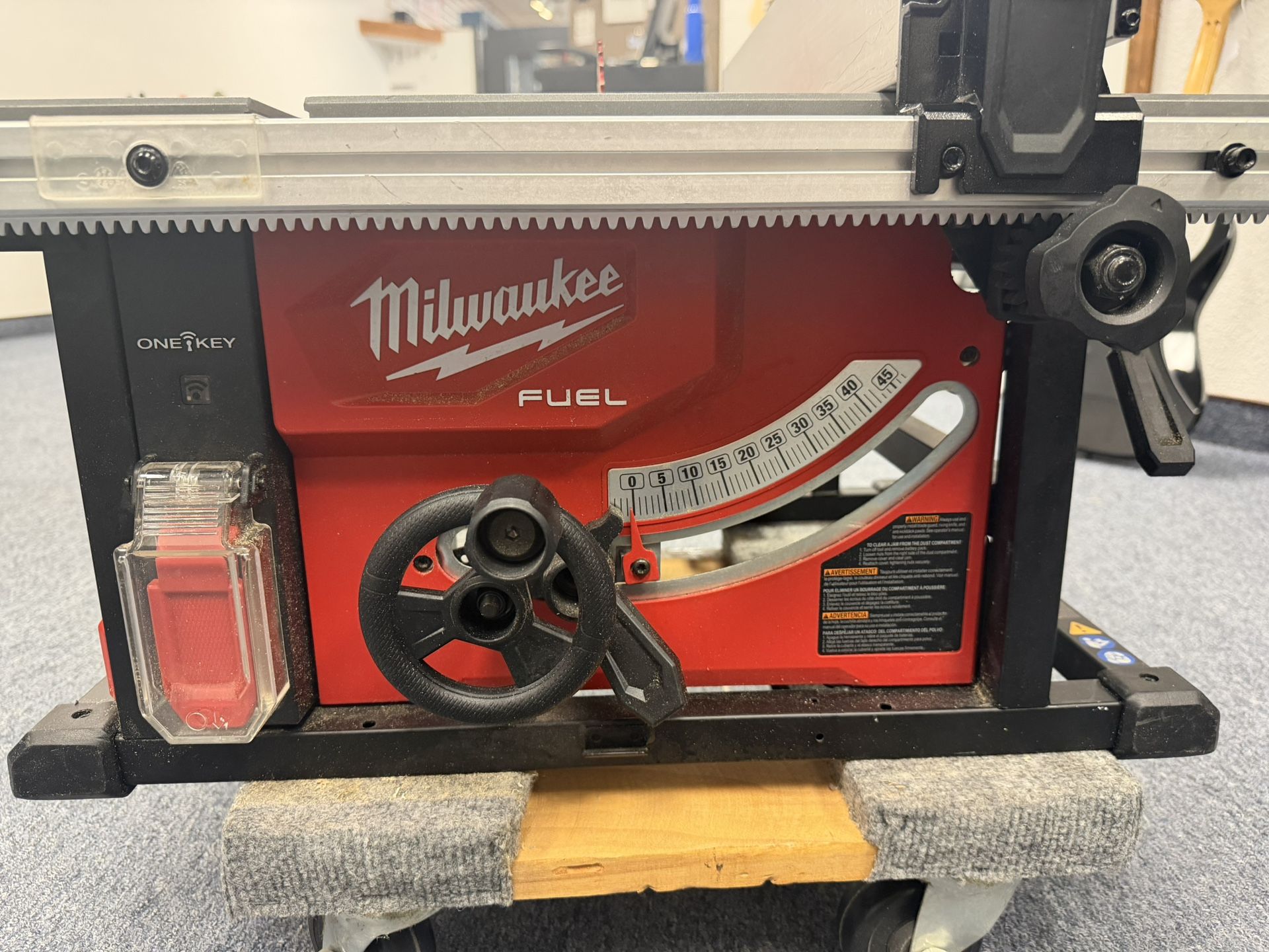 Milwaukee 8-14” Table Saw With Battery 