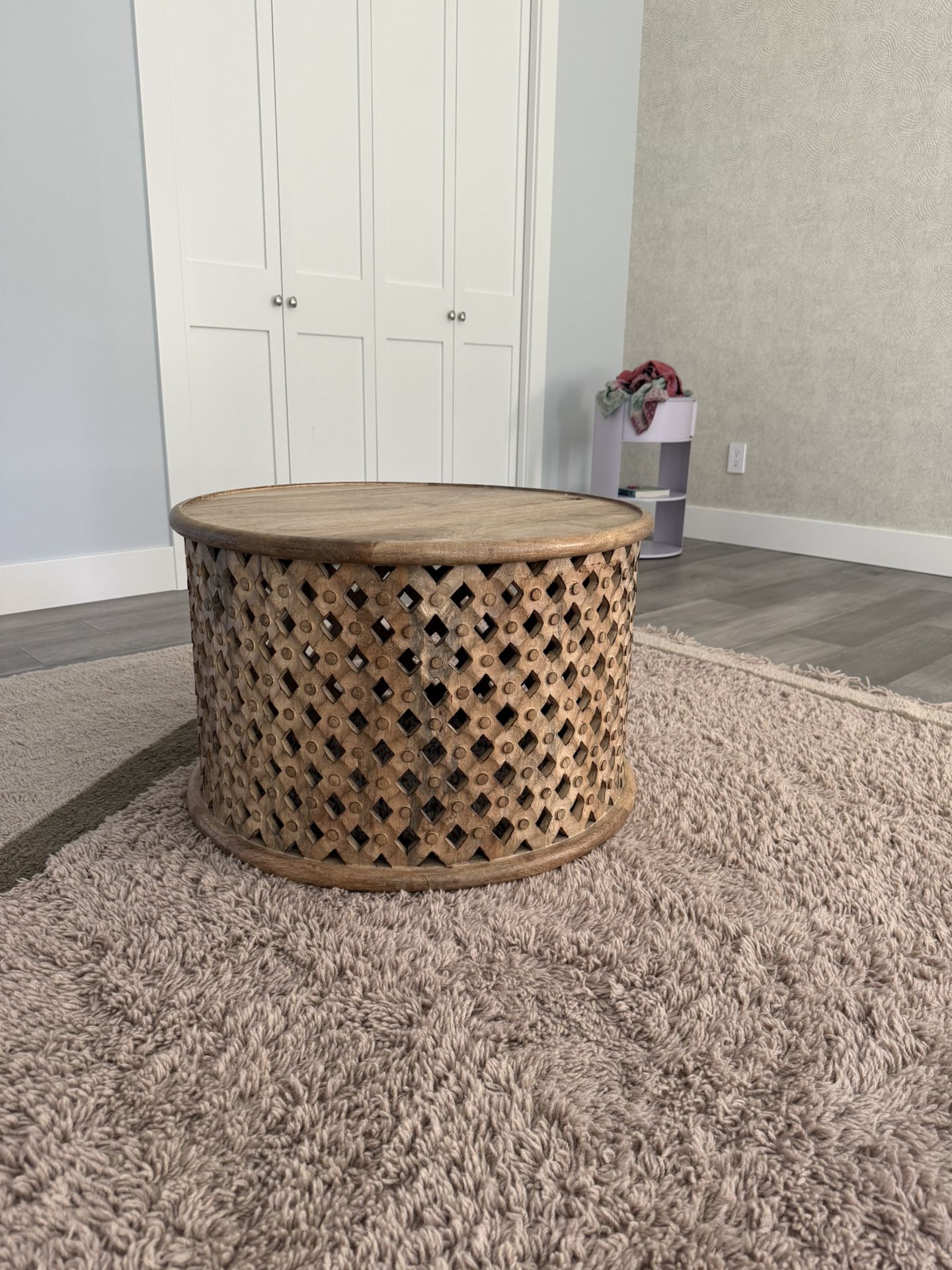   Round Driftwood Carved Wood Coffee Table, Like New