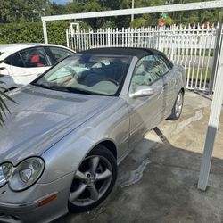 Mercedes Benz Convertible 