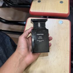 100 Ml (3.4 fl oz) Tom Ford Oud Wood EDP cologne 