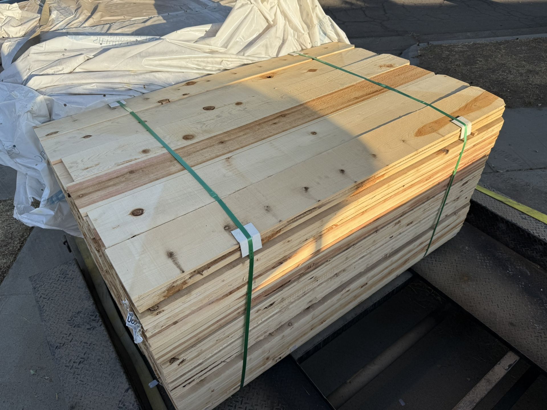 NEW WOOD FOR FENCE / MADERA PARA CERCOS