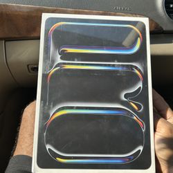 iPad Pro 11-inch (M4) Wi-Fi + Cellular