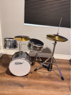 Drum set
