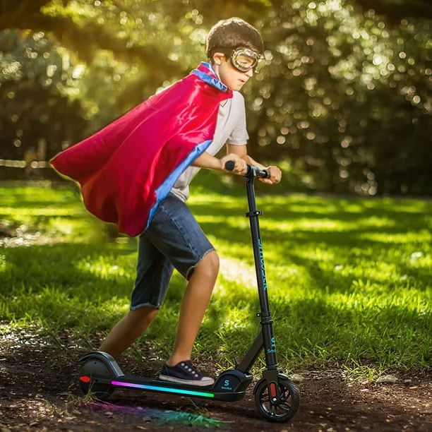 Foldable Electric Scooter for Kids, 3 Speeds and Adjustable Handlebar with Throttle