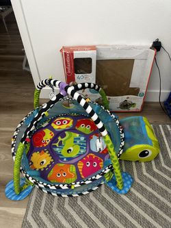 Infantino Grow With Me Activity Mat & Ballpit