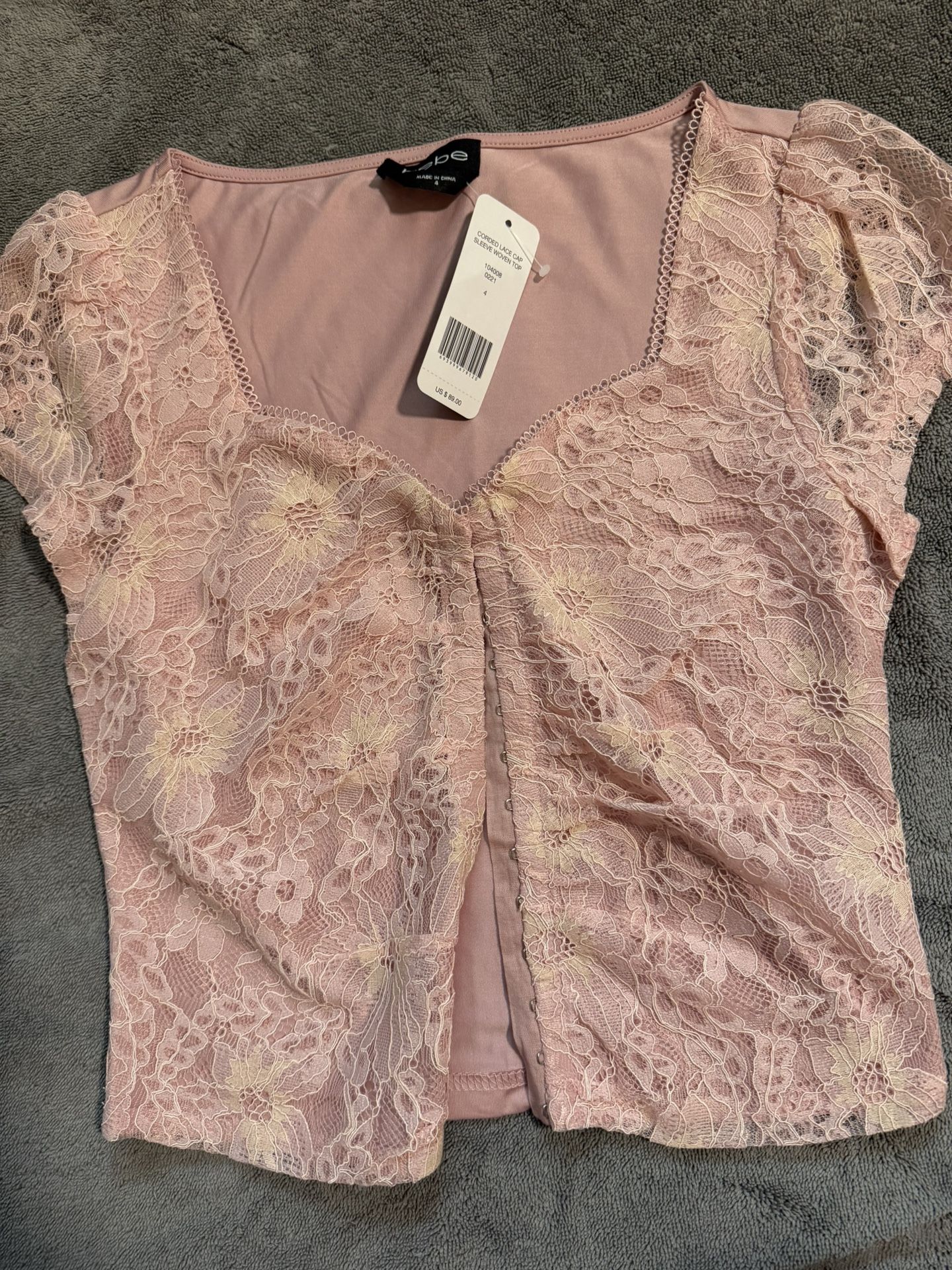 Bebe Pink Lace Cap Sleeve Top(NEW w/Tag) β Size 4(Fit like XS)