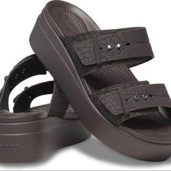 Crocs Brooklyn Sandal Size 9w