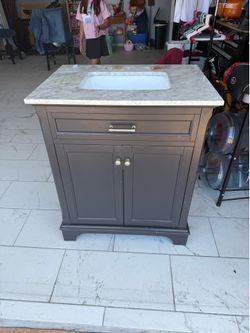 Bathroom vanity
