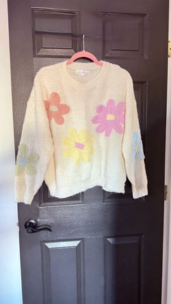 Women’s sweater