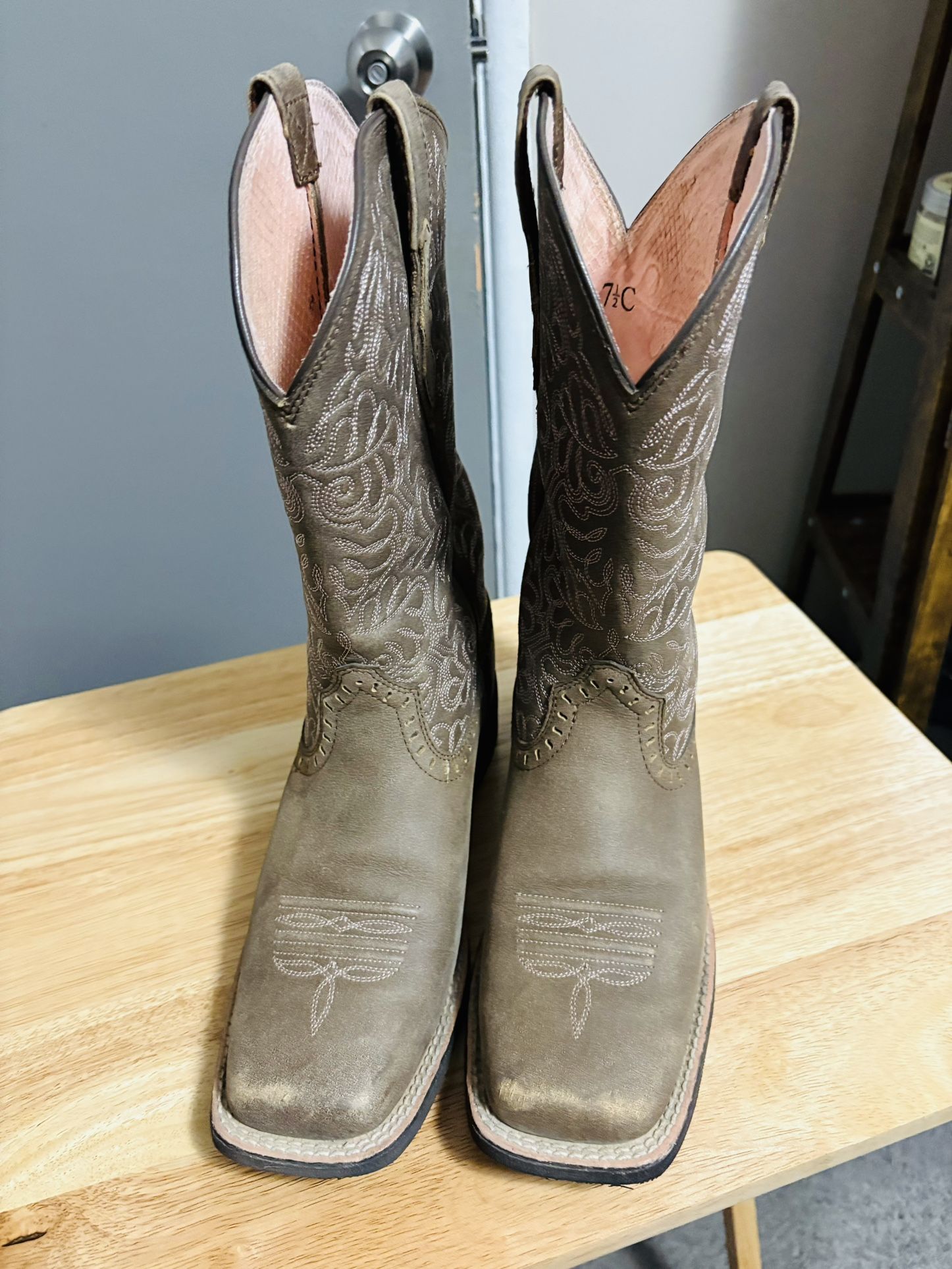 Women’s Ariat Boots