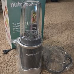NutriBullet 600W Personal Blender - new condition