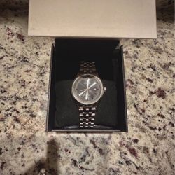 Citizen Eco-Drive Stainless Steel Men’s Watch – Silver Dial, Good Condition, Original Box