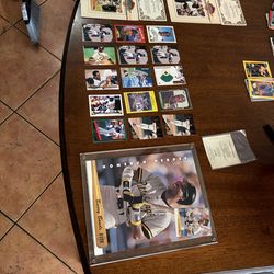 Barry bonds memorabilia lot 16 cards + home run heroes collectible plaqeu