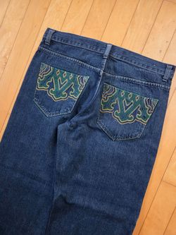 baggy jeans