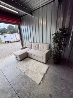 (Delivery) Beige Sleeper Sectional with Reversible Chaise