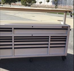 White husky tool box deals